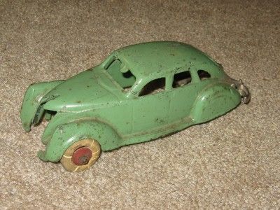 AWESOME ANTIQUE CAST IRON HUBLEY USA #2242 CAR  