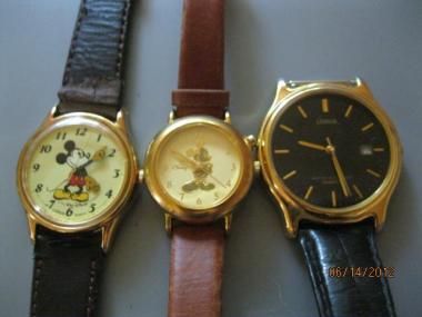 Vintage Lorus and Disney Mickey Mouse Watches   Collectible Character 