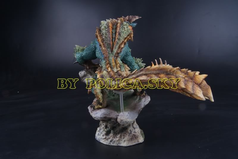 Monster Hunter Japanese Anime Action Painted Figure RAY WOLF / HOT 